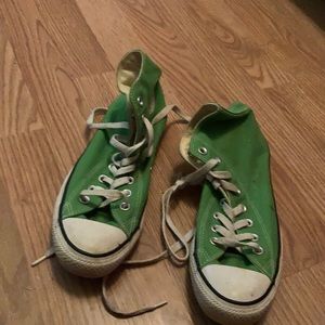 Converse size 7.5